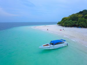 speedboat tour